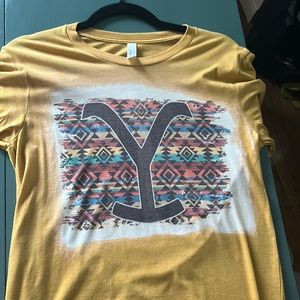Yellowstone Aztec Bleached T-Shirt -NWT